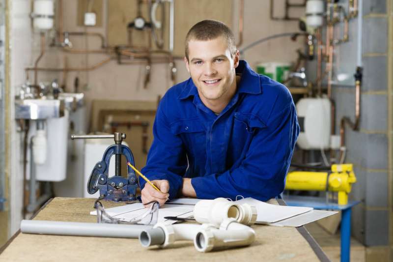 who to call for water heater repair